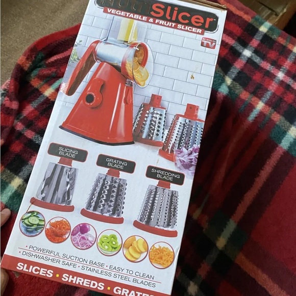 NutriSlicer Vegetable & Fruit Slicer - Picture 4 of 4